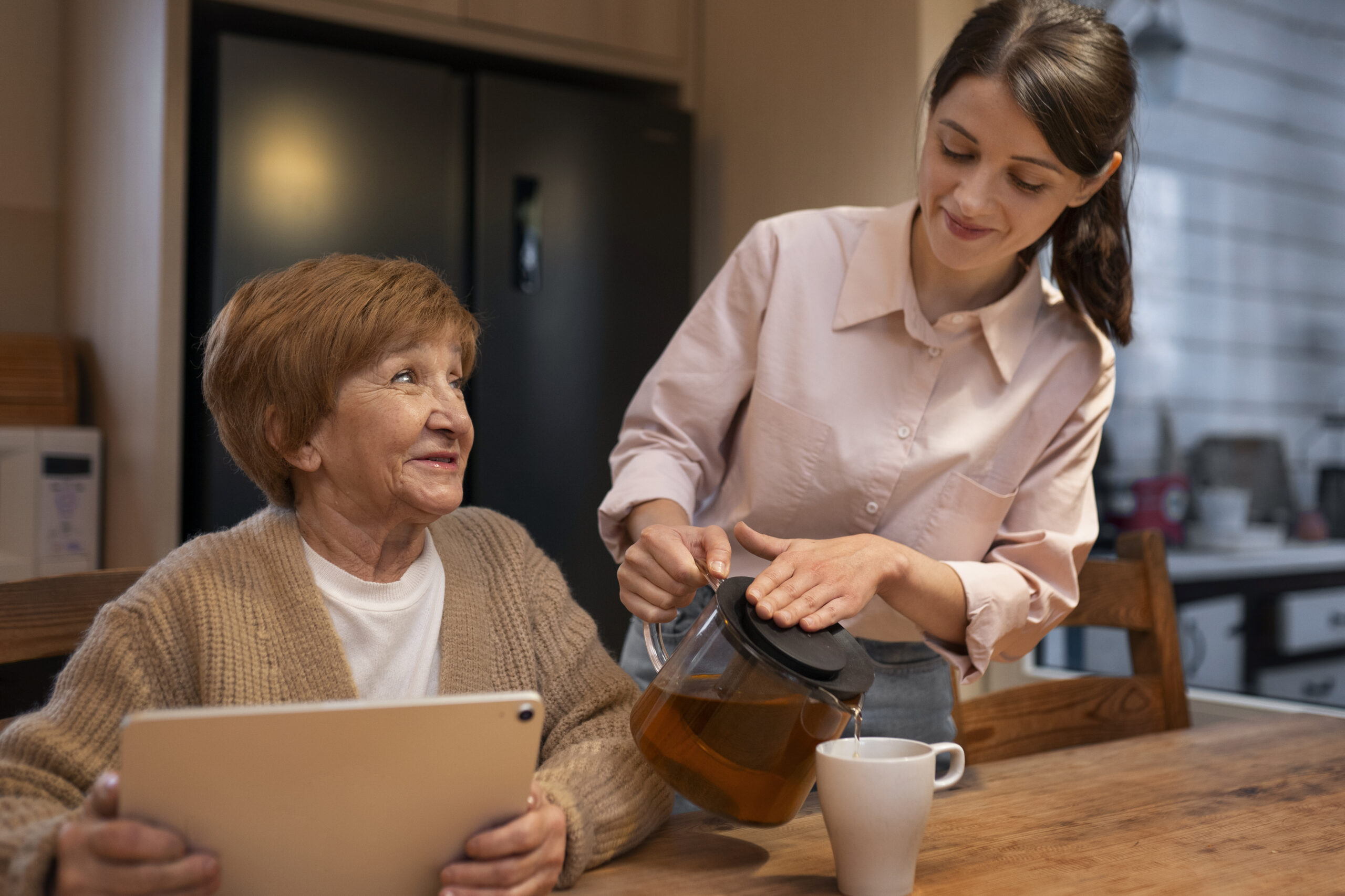 Formation assistant de vie aux familles à l'Irfrep : assistante de vie auprès d'une personne âgée à son domicile